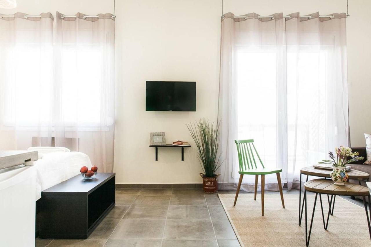 City-Break Loft W. Huge Balcony, Next To Acropolis Athen Eksteriør billede